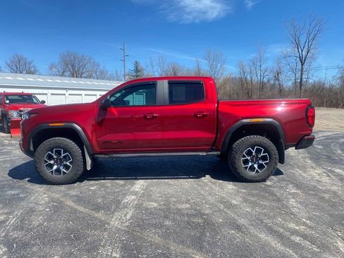 Used 2024 GMC Canyon AT4X image 4