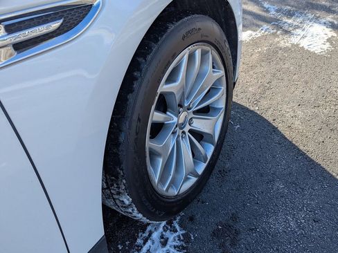 Used 2014 Ford Taurus Limited image 30