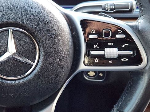 Used 2021 Mercedes-Benz GLE 450 4MATIC image 32