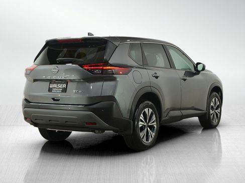Used 2023 Nissan Rogue SV AWD/4WD image 6