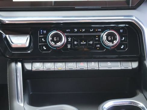 New 2026 GMC Sierra 2500 Denali Ultimate image 21