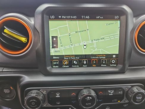Used 2022 Jeep Gladiator Mojave AWD/4WD image 20