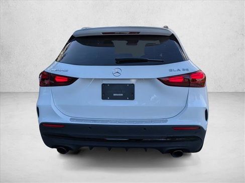 New 2026 Mercedes-Benz GLA 35 AMG 4MATIC image 7