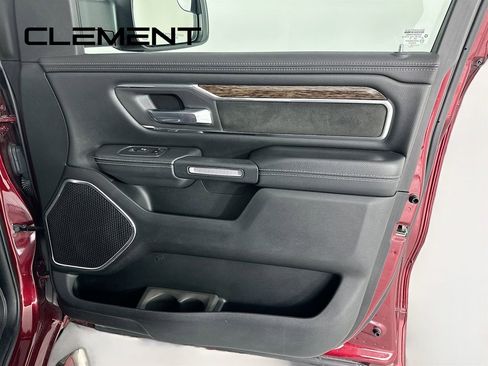 Used 2019 RAM 1500 Laramie image 34
