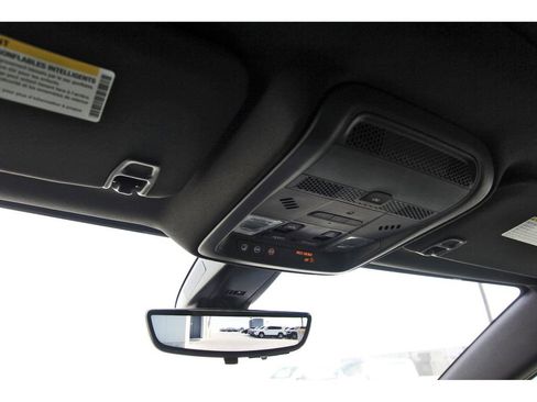 Certified 2024 Cadillac XT5 Sportv w/ Technology Package image 27