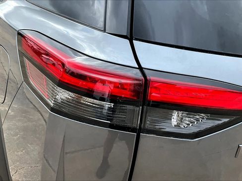 New 2026 Nissan Pathfinder SV w/ SV Premium Package image 12