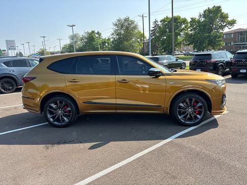 Used 2022 Acura MDX Type S AWD/4WD image 30