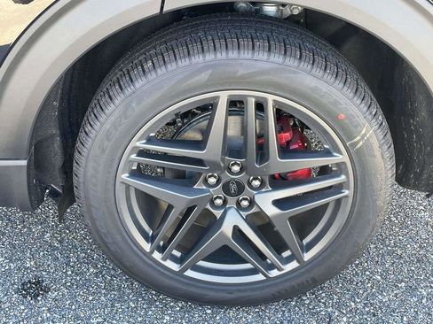 New 2026 Ford Explorer ST-Line w/ ST-Line Street Pack image 9