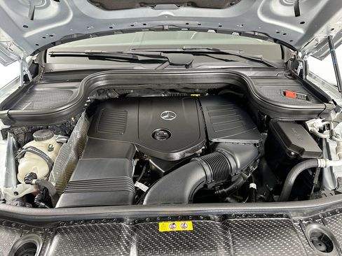 Certified 2025 Mercedes-Benz GLE 350 4MATIC image 33