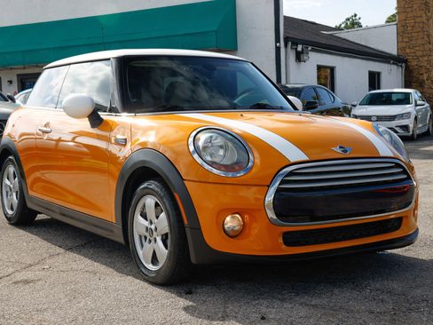 Used 2015 MINI Cooper 2-Door Hardtop image 20