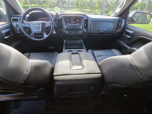 Used 2014 GMC Sierra 1500 SLT w/ SLT Preferred Package AWD/4WD image 30