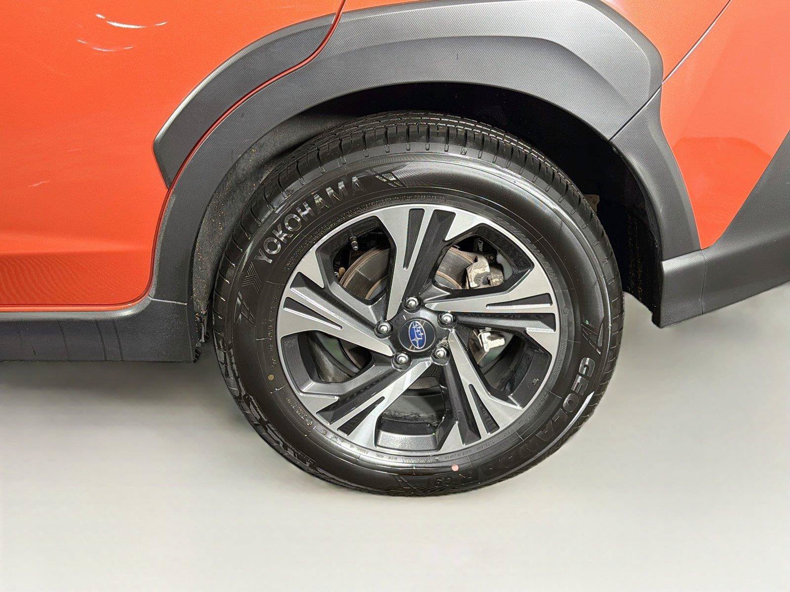 Used 2025 Subaru Crosstrek 2.5i Premium AWD/4WD image 35