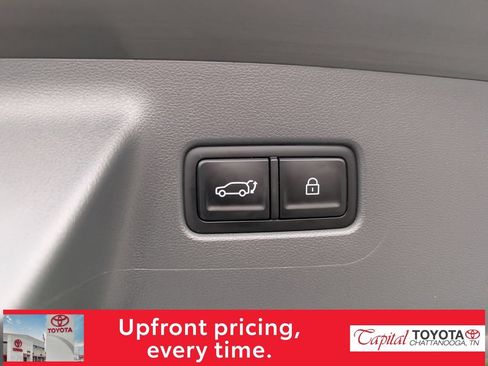 Used 2024 Hyundai Santa Fe Calligraphy AWD/4WD image 12