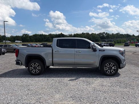 Used 2026 GMC Sierra 1500 AT4 w/ AT4 Premium Package AWD/4WD image 14