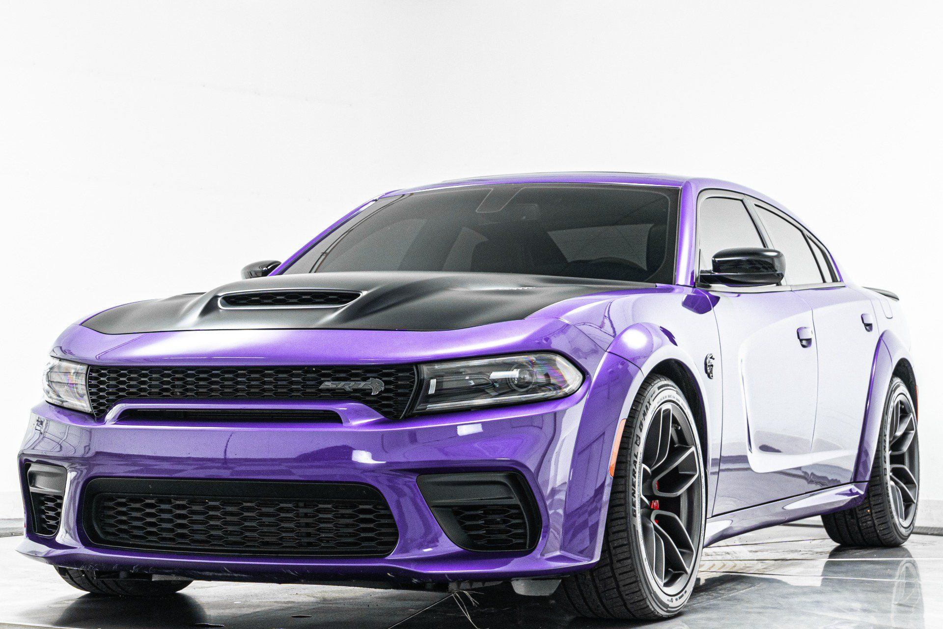 Used 2023 Dodge Charger SRT Hellcat RWD image 5