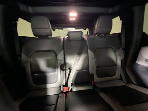 Used 2023 Ford Bronco Black Diamond AWD/4WD image 32
