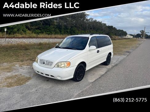 Used 2003 Kia Sedona LX FWD image 1