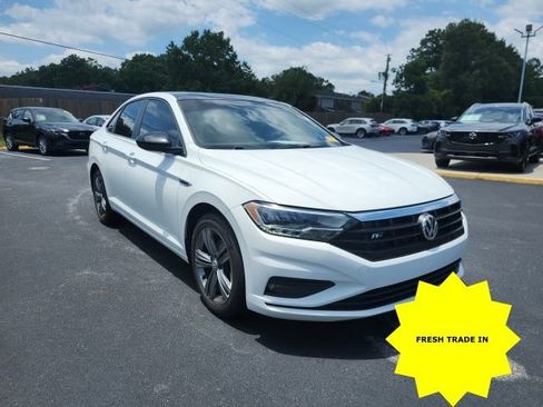 Used 2020 Volkswagen Jetta R-Line FWD image 1