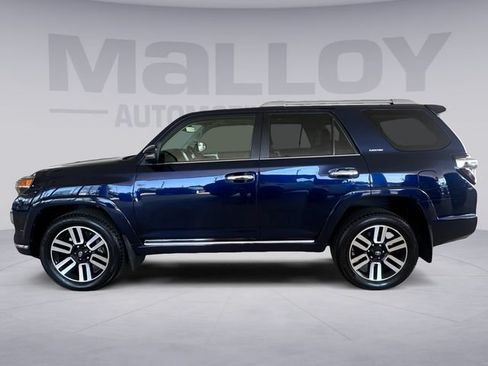Used 2023 Toyota 4Runner Limited AWD/4WD image 2