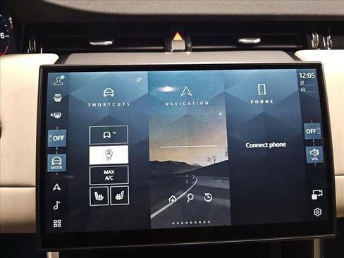 New 2025 Land Rover Discovery Sport S image 21