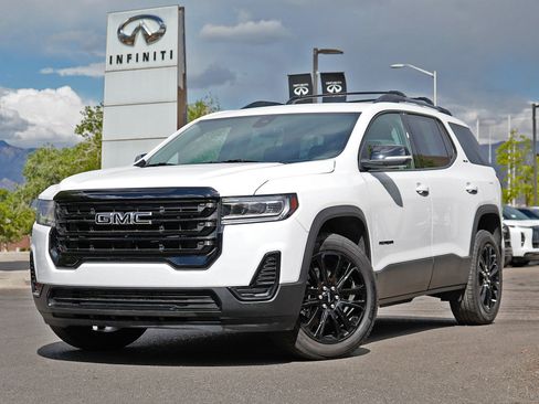 Used 2023 GMC Acadia SLE w/ Driver Convenience Package FWD image 1
