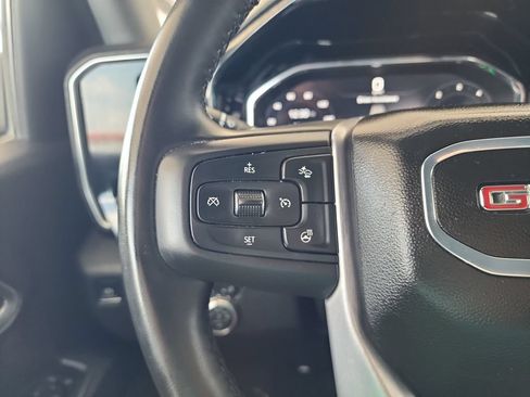 Used 2025 GMC Sierra 1500 SLT AWD/4WD image 21