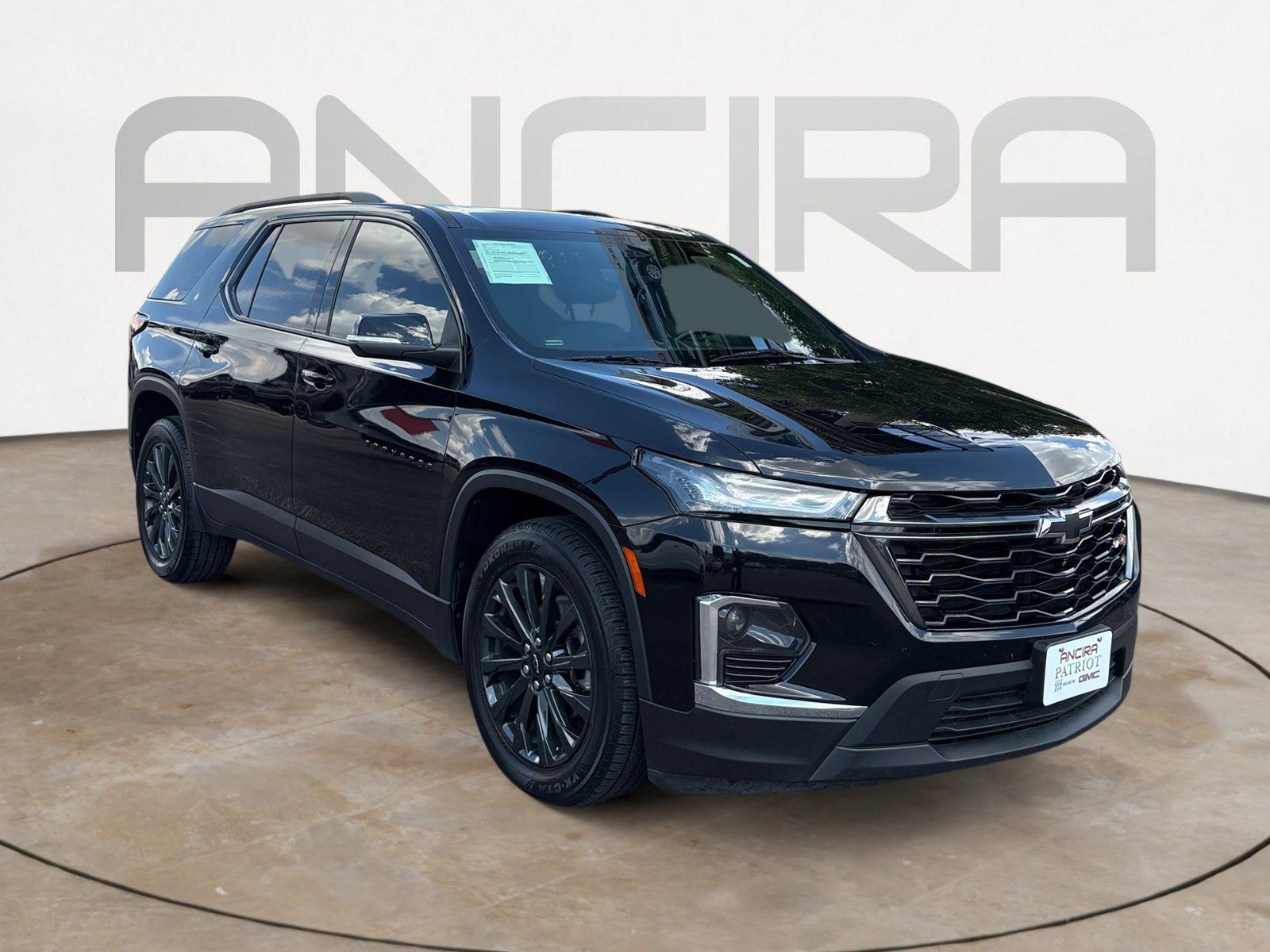 Used 2023 Chevrolet Traverse RS AWD/4WD image 4