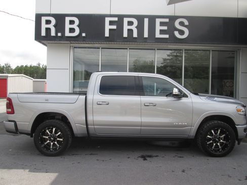 Used 2020 RAM 1500 Limited image 6