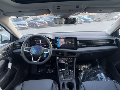 New 2026 Volkswagen Jetta SE image 17