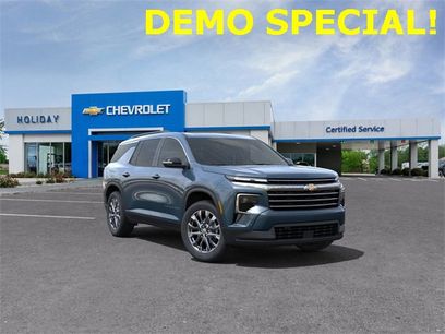 New 2025 Chevrolet Traverse LT w/ Enhanced Driving Package