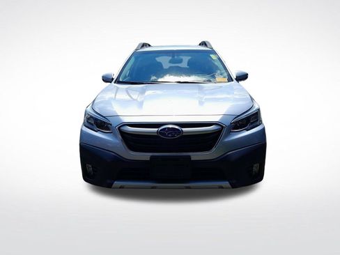 Used 2022 Subaru Outback Limited AWD/4WD image 2