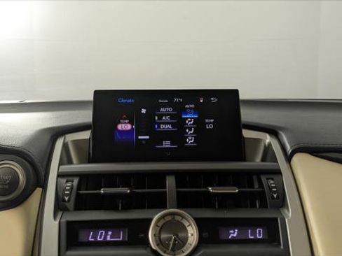 Used 2017 Lexus NX 200t FWD image 28