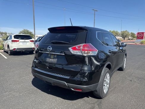 Used 2016 Nissan Rogue S FWD image 7