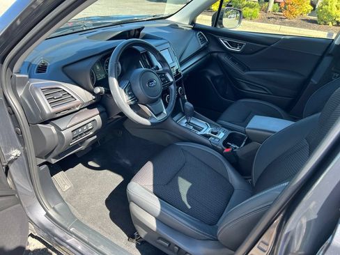 Used 2023 Subaru Forester Premium AWD/4WD image 12