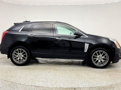 Used 2016 Cadillac SRX Performance w/ Midnight Edition Package image 4
