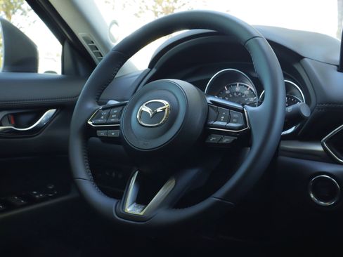 New 2025 MAZDA CX-5 AWD 2.5 S w/ Preferred Package image 10