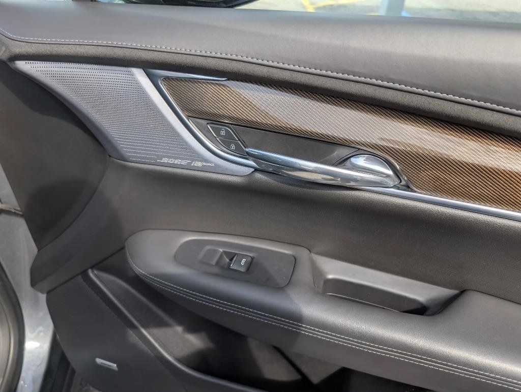 Used 2021 Cadillac XT6 Premium Luxury w/ Platinum Package FWD image 22