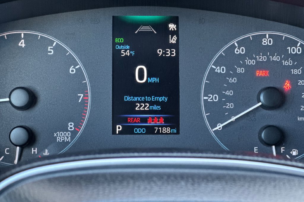 Certified 2025 Toyota Corolla SE w/ Convenience Package FWD image 23