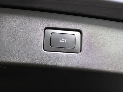 Used 2023 Fisker Ocean Extreme AWD/4WD image 31