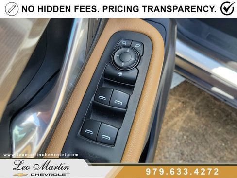 Used 2020 GMC Terrain SLT FWD image 17