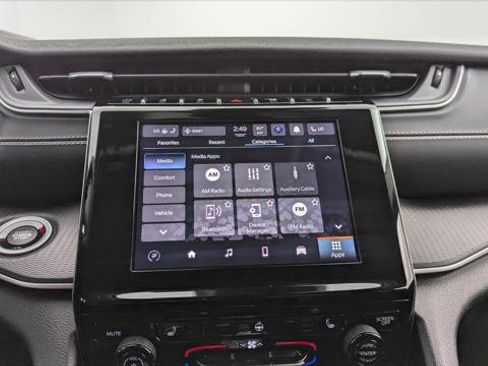 Used 2023 Jeep Grand Cherokee L Laredo w/ Luxury Tech Group I image 30