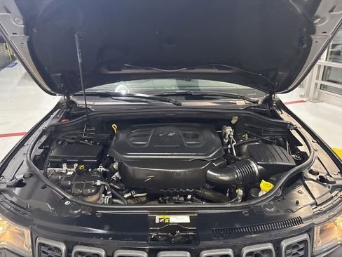 Used 2020 Jeep Grand Cherokee Trailhawk w/ Trailhawk Luxury Group image 42