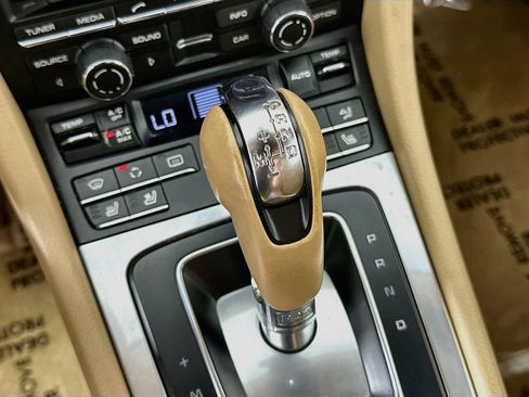 Used 2012 Porsche 911 Carrera RWD image 17