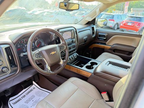 Used 2017 Chevrolet Silverado 1500 LTZ w/ Sport Package AWD/4WD image 11