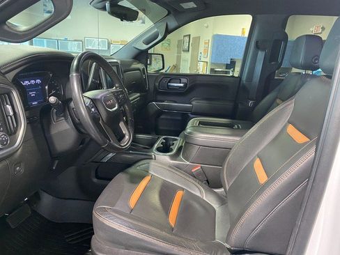 Used 2021 GMC Sierra 1500 AT4 w/ AT4 Value Package AWD/4WD image 14