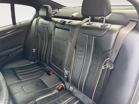 Used 2017 BMW 530i xDrive 530I XDRIVE image 14