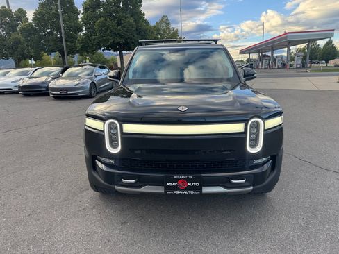 Used 2023 Rivian R1S Adventure Quad AWD/4WD image 8