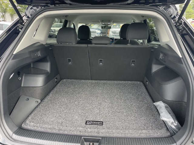 Certified 2026 Volkswagen Tiguan S FWD image 10