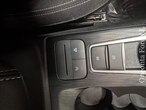 Used 2023 Ford Escape Active AWD/4WD image 19
