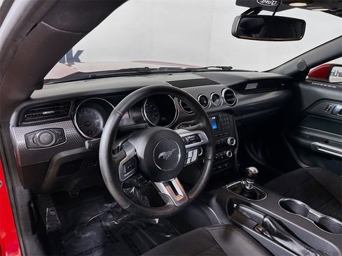 Used 2017 Ford Mustang GT w/ GT Performance Package image 10